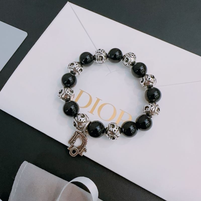chr1st1an D10r bracelets